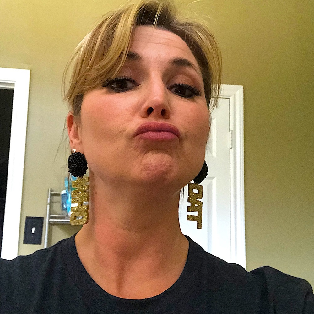 Meet your Posher, Amy